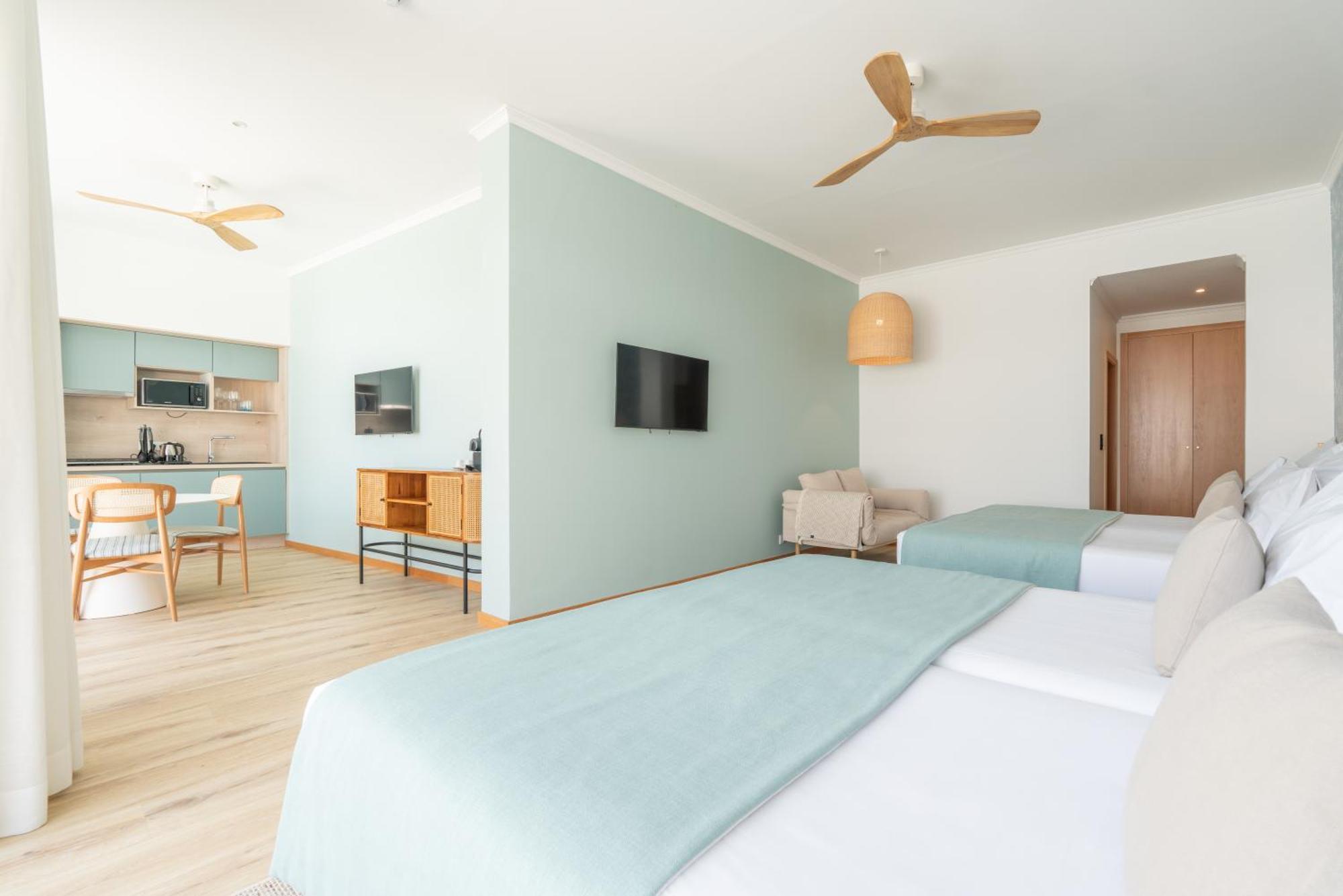 Studios By Aqua Natura Hotels Porto Moniz Εξωτερικό φωτογραφία